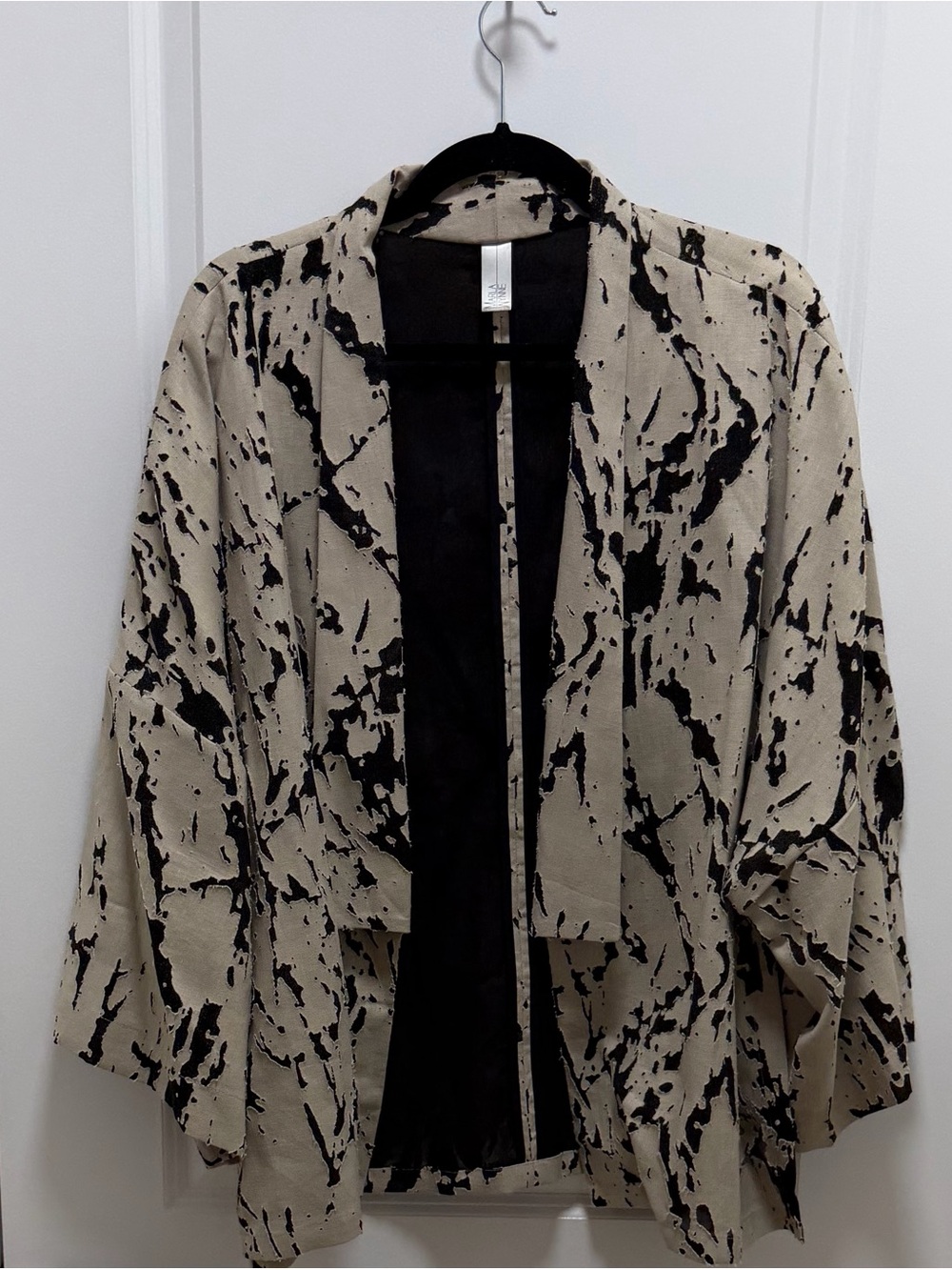 MarlaWynne Beige and Black Marble-Print Open Front Blazer